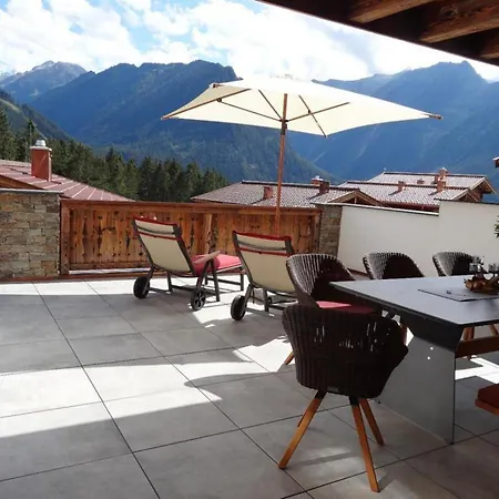 Holiday home Nationalpark Dreiherrenspitze Neukirchen am Grossvenediger